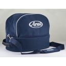 Sac à casque et Hans Arai